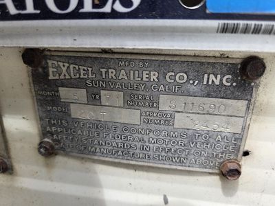 Vintage Excel Travel Trailer - Great Project Camper. 1971