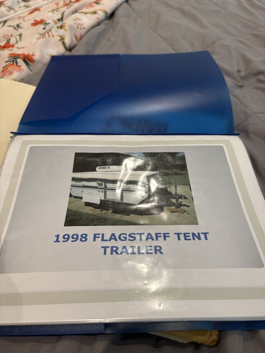 Tent Trailer - Vintage 1998 Flagstaff 