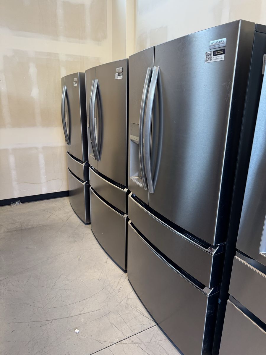 New Fridgidaire 26 And 21 Cuft 4Door Refrigerators