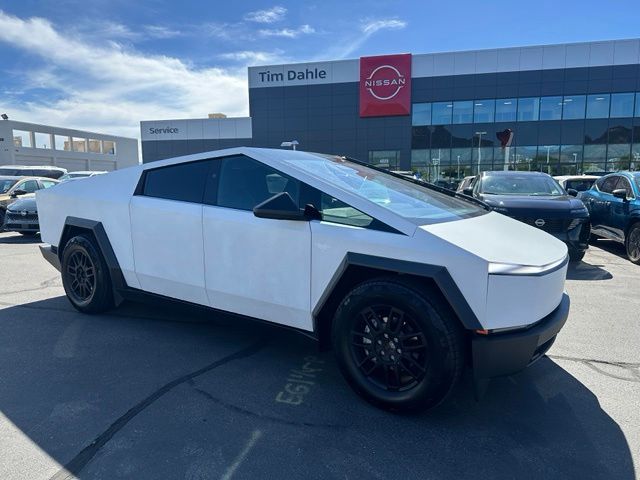2024 Tesla Cybertruck Cyberbeast