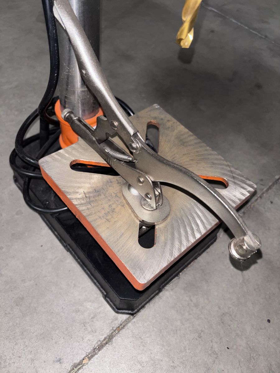 Main image 3