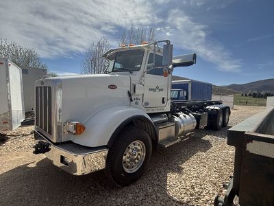 2016 Peterbilt Roll Off