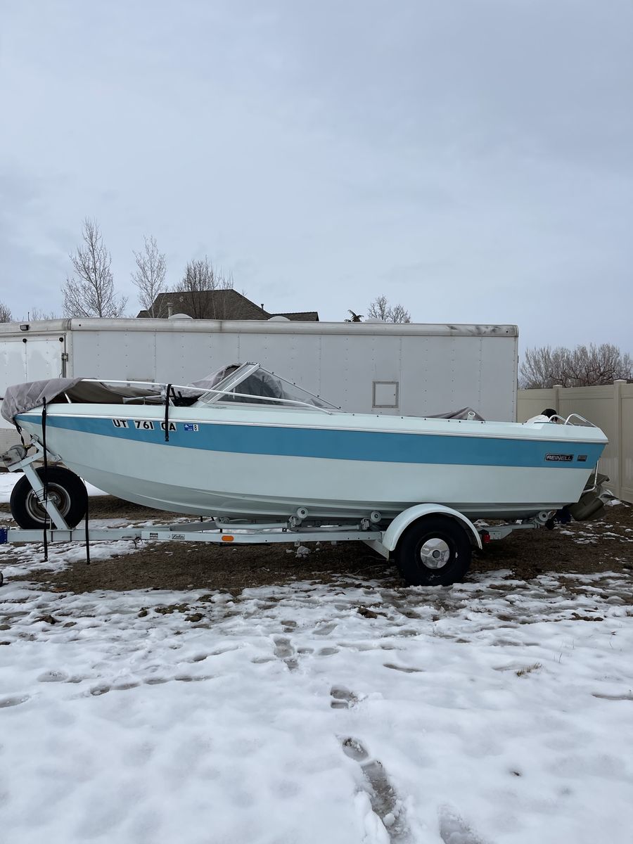 1973 Reinell fishing boat