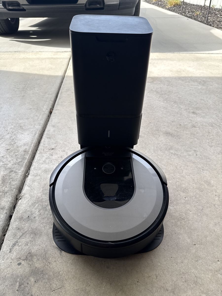 iRobot roomba i8