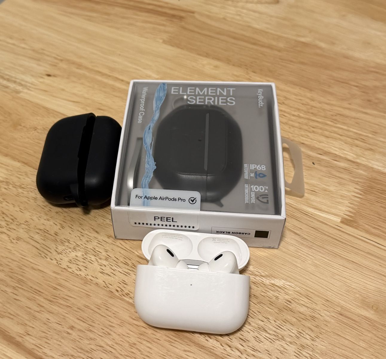Airpod Pros 2 with 2x carrying cases
