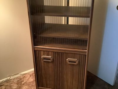 Gusdorf Model 5850 Stereo Component Cabinet