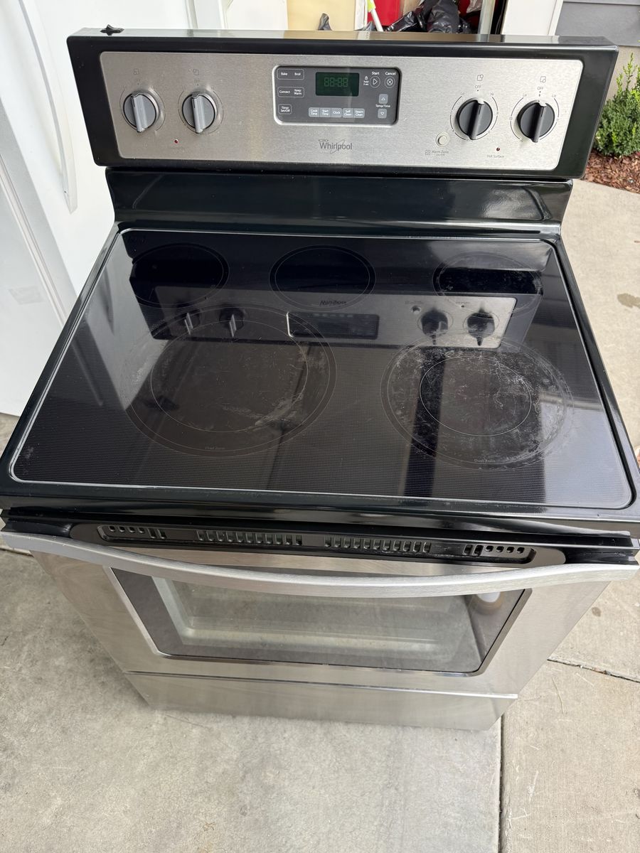 Whirlpool Stainless Steel Electric Range Stove working great $120