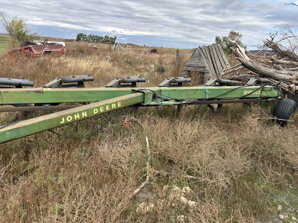john Deere 2800 Plow