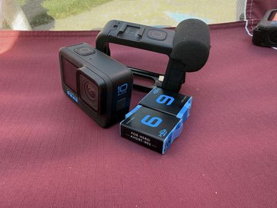 GoPro Hero 10 Black With Media Mod