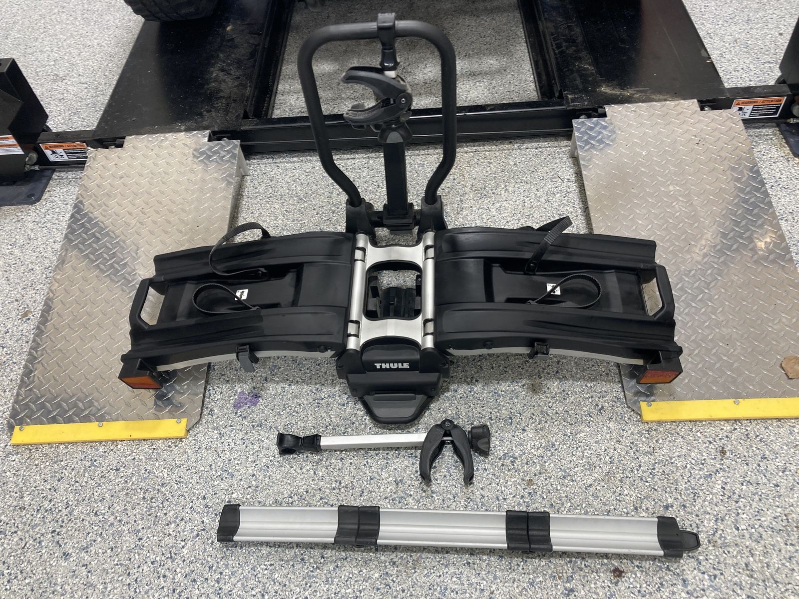 Thule EasyFold XT 2-Bike Rack – E-Bike Ready & Foldable (Ramp Included)