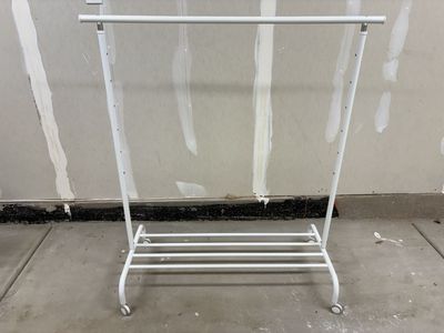Clothing rack with Wheels