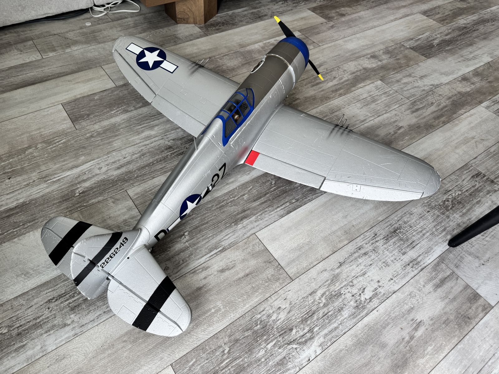 E-flite P-47 Razorback 1.2m RC Airplane BNF Basic w/ AS3X & SAFE Select