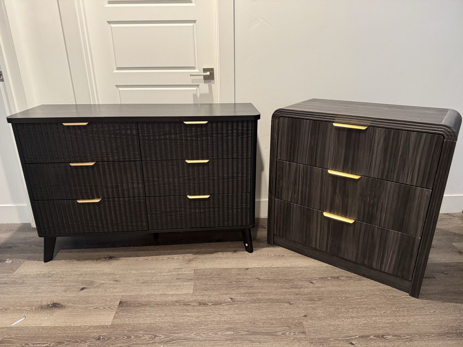Modern Fluted 6 Drawer Dresser and Nightstand