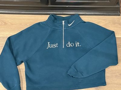 Nike Crop Sweatshirt- Small