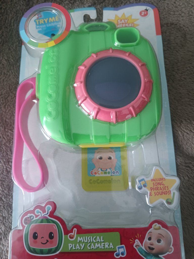 Brand New COCOMELON Musical Play Camera
