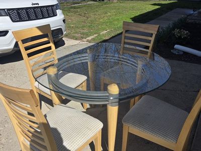 Ashley Furniture Dinning Set