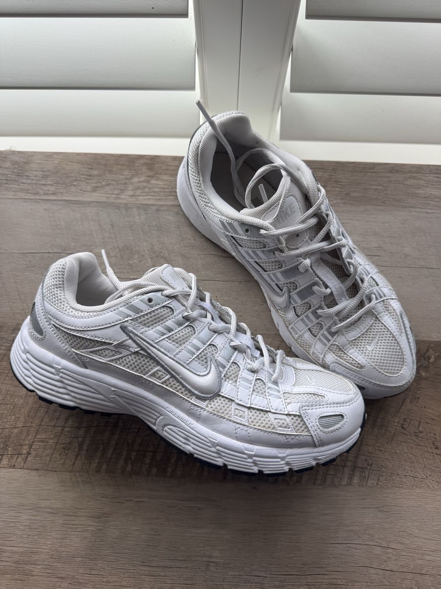 Unisex Nike P-6000