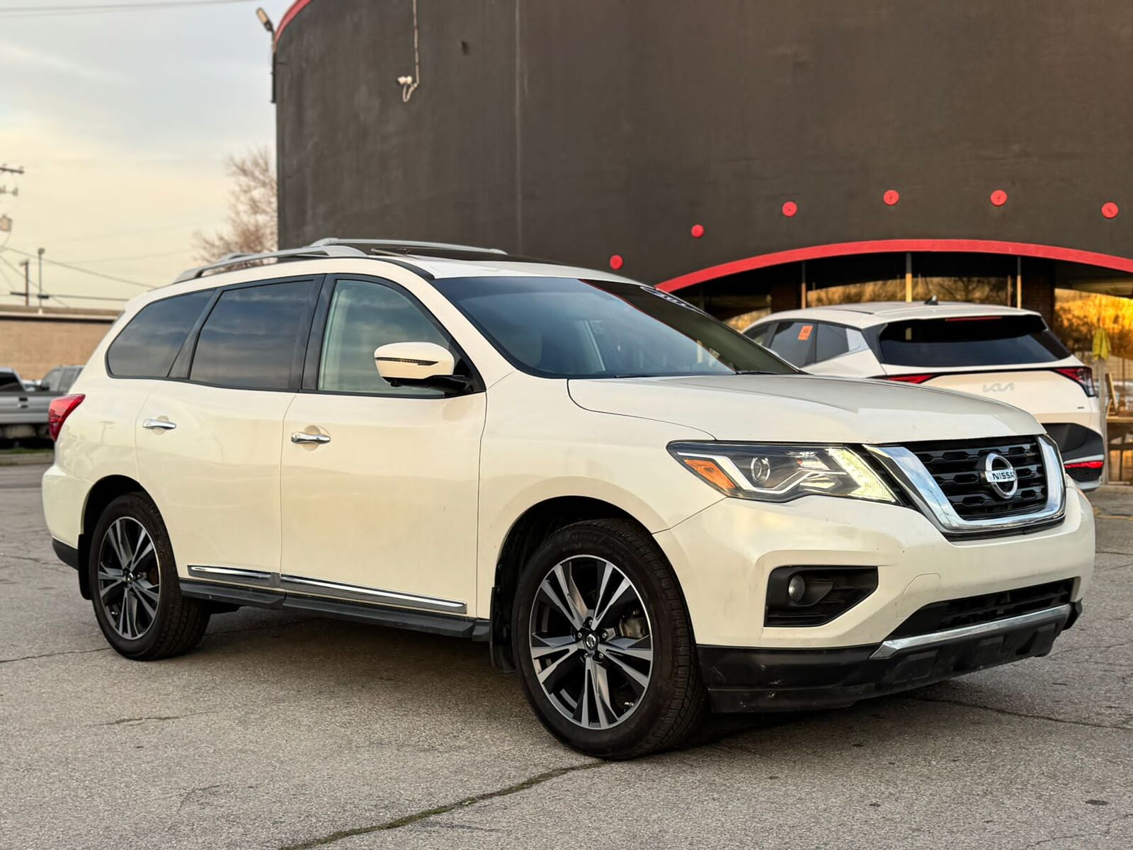 2017 Nissan Pathfinder Platinum