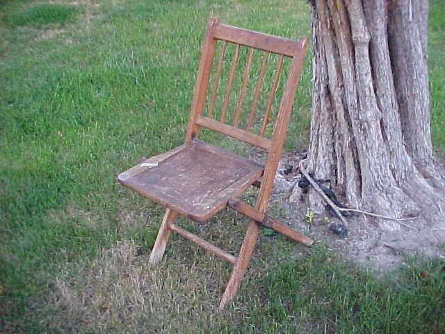 Antique Deck chair...solid in good condition