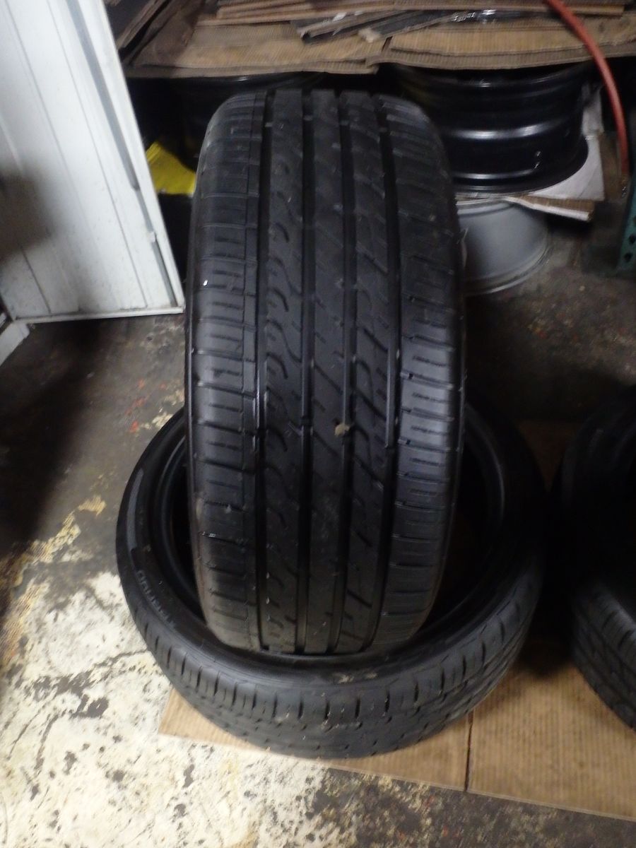 235/40R19 ARROYO GRAND SPORT A/S PAIR OF TWO USED TIRES