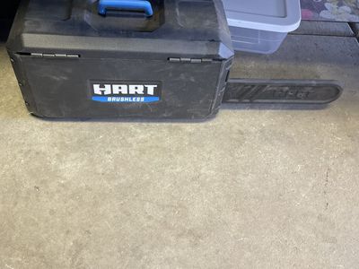 18 in Hart electric chain saw