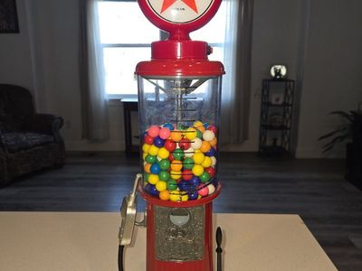 Texaco gumball machine pump