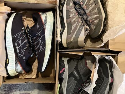 WOMENS HIKING BOOTS NEW 10 10.5 11