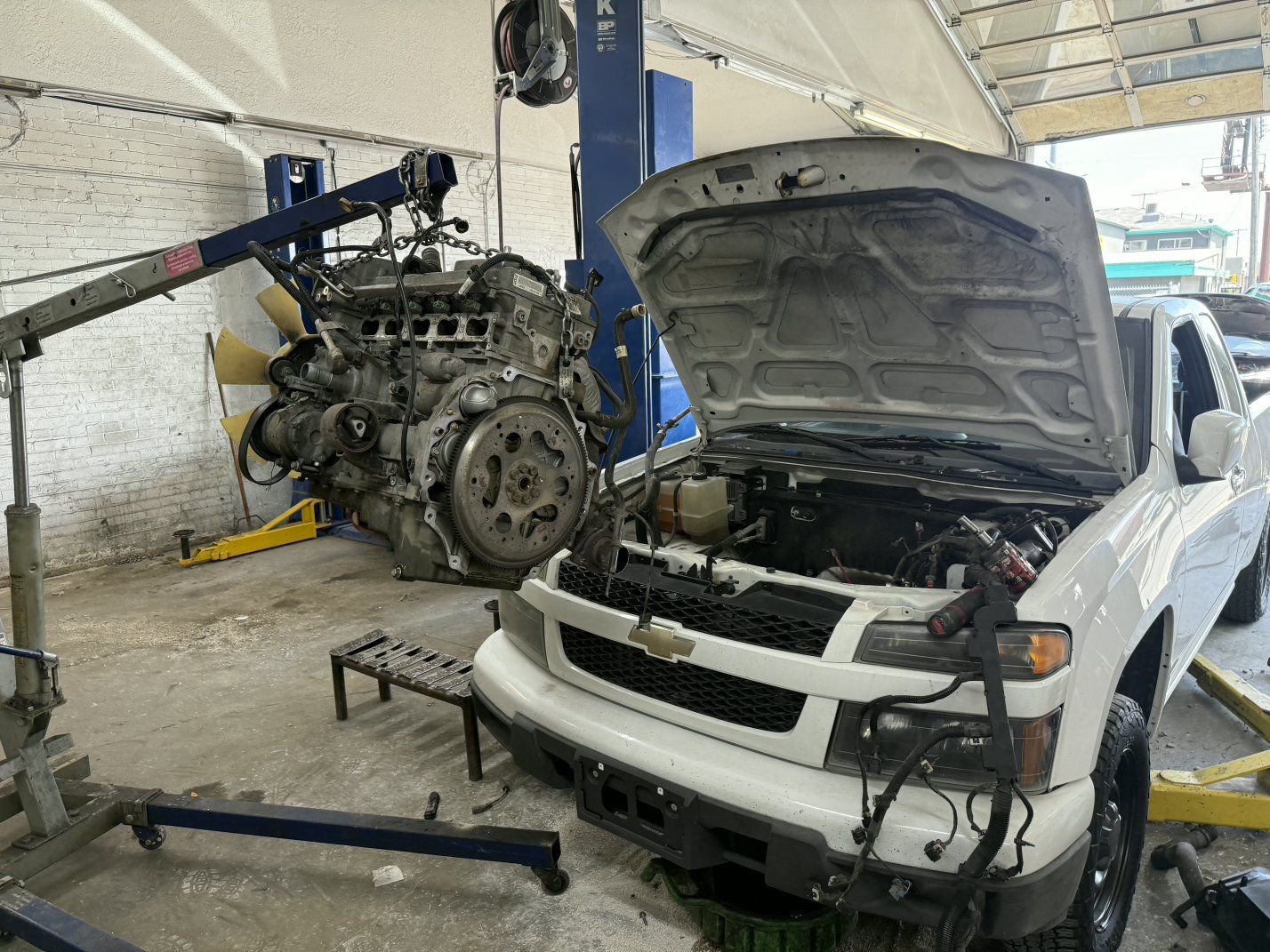 Main image 2