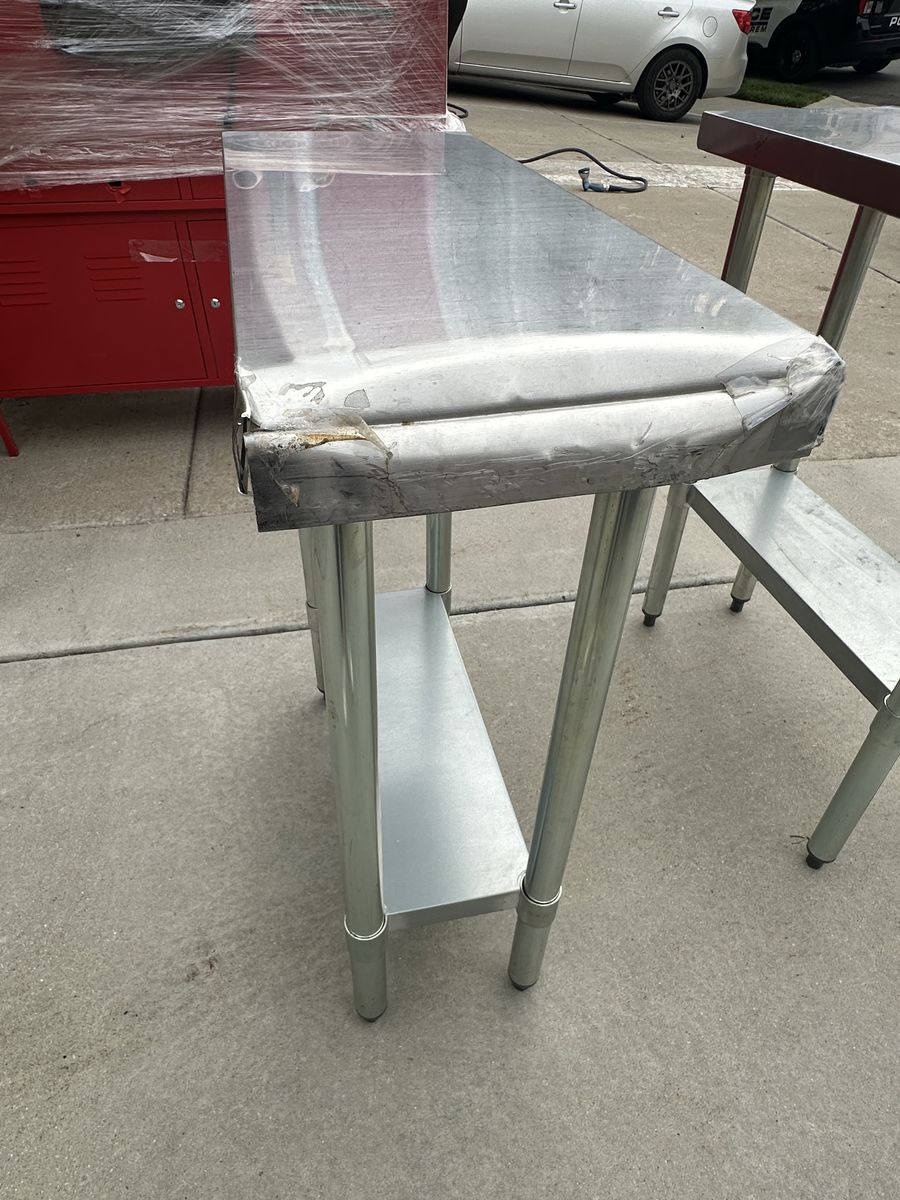 Main image 3