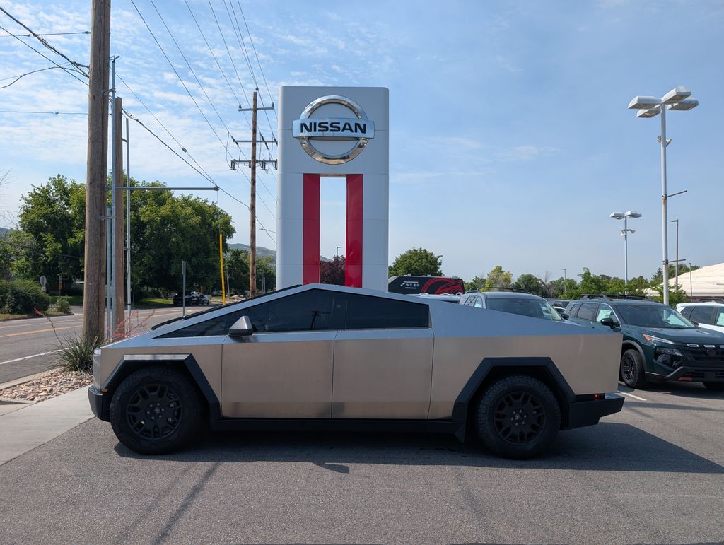 2025 Tesla Cybertruck Base