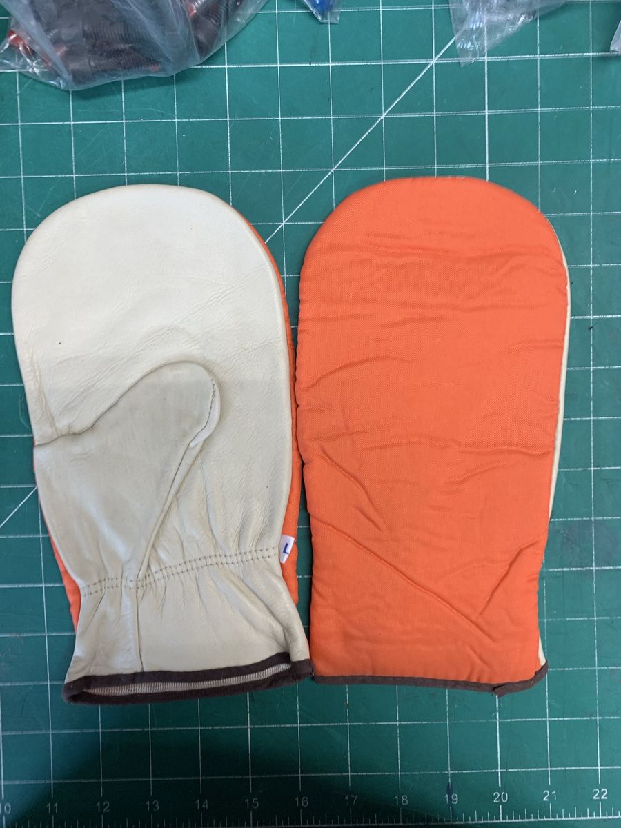 Unbranded Men's Large Leather Palm Snowboard Mittens Orange/White