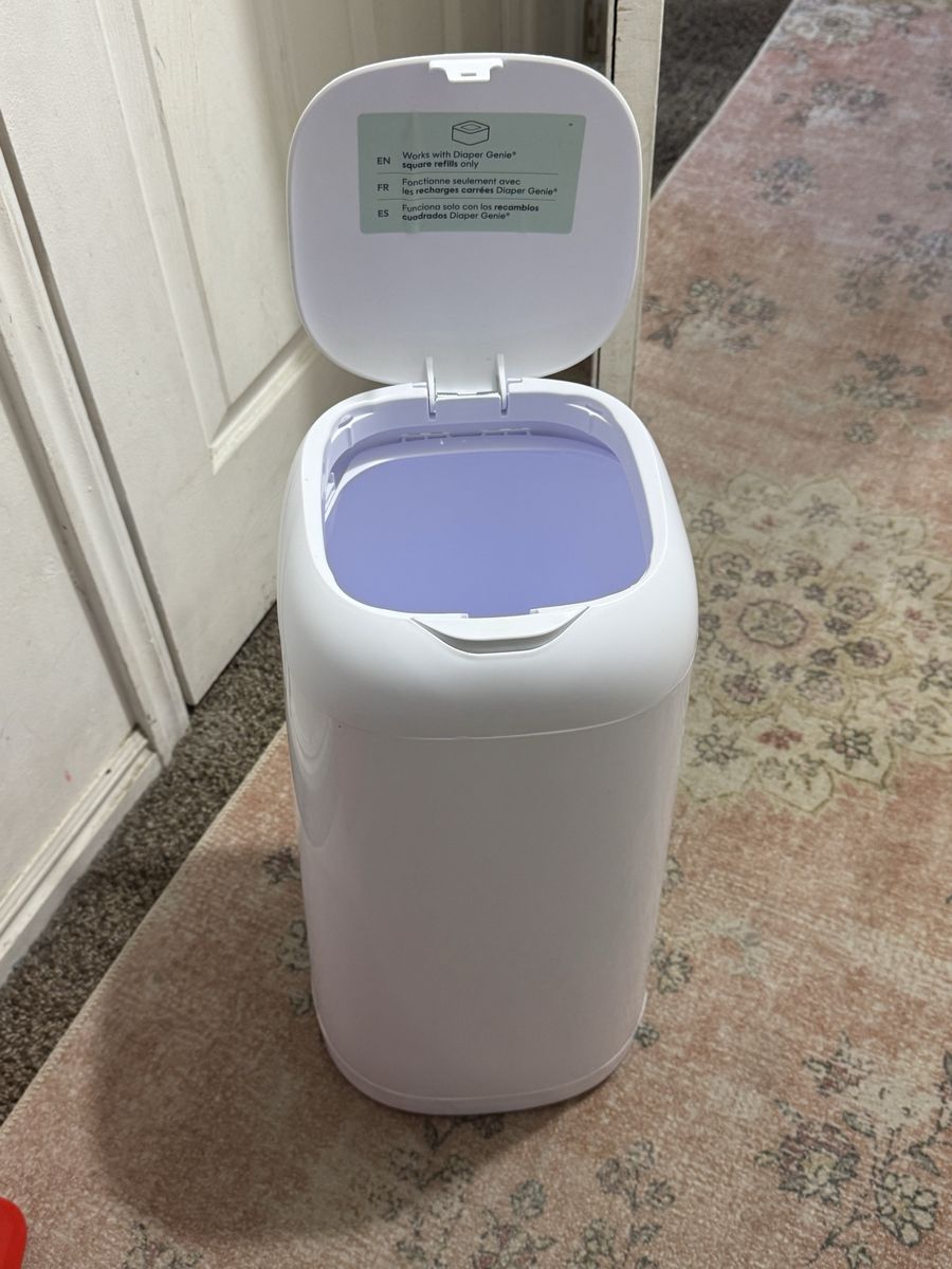 Playtex Diaper Genie Complete Pail White - Works with Square Refills Only
