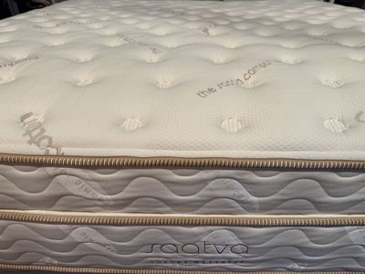 King saatva luxury pillow top mattress