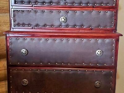 Western Dressers Set