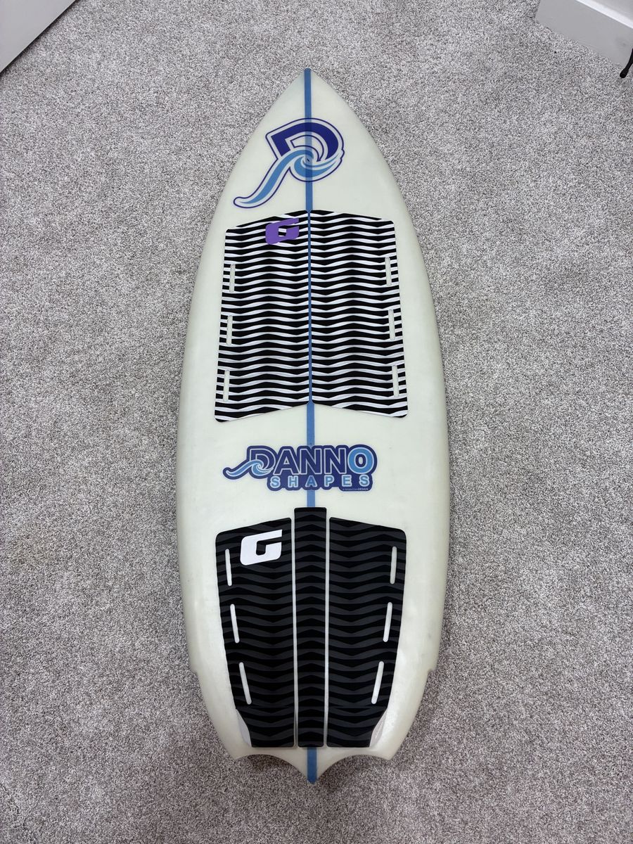 Danno Shapes Manta Hybrid 4’5”