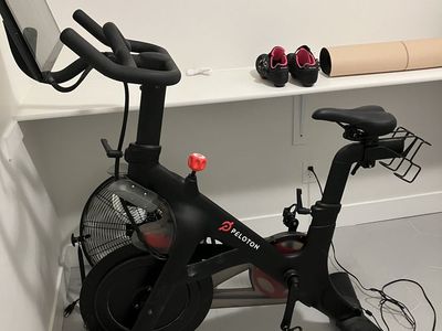 Peloton Bike