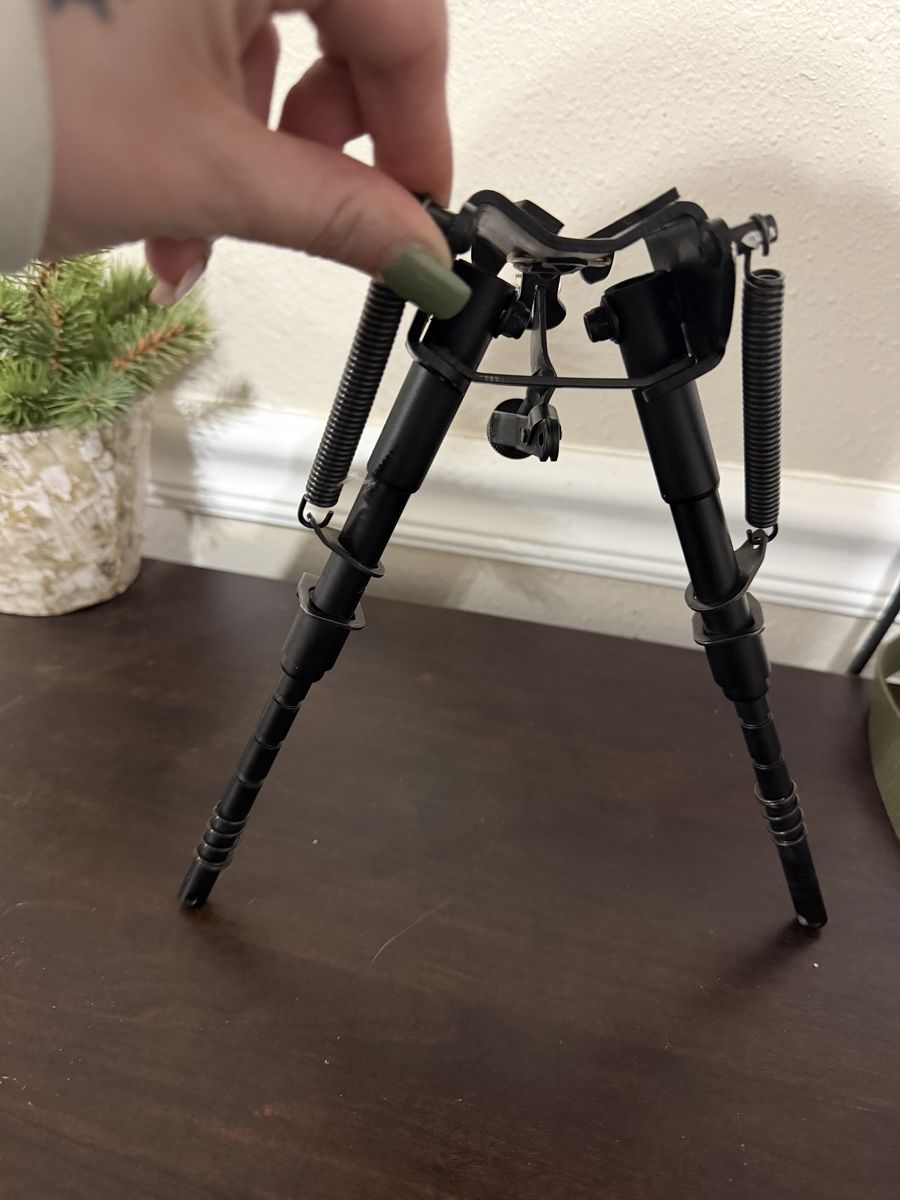 Gun mount bipod
