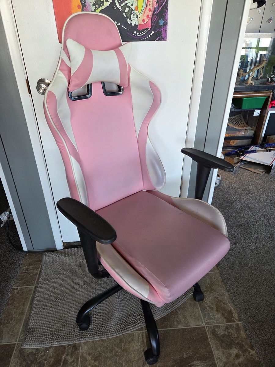 Pink gaming chair