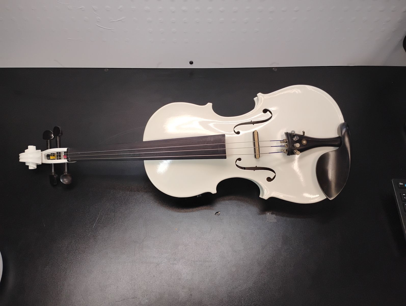 Cecilio CVNAE-White Solid Wood Acoustic/Electric Full Size Violin