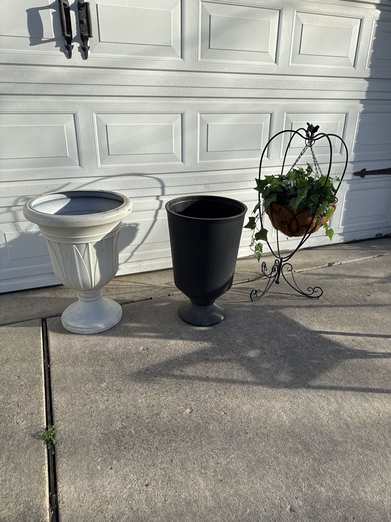 Large planters, Half Price Of Purchase Price