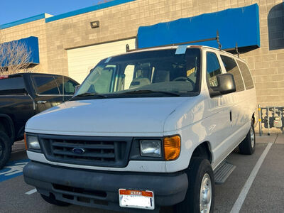 2004 FORD E E-350