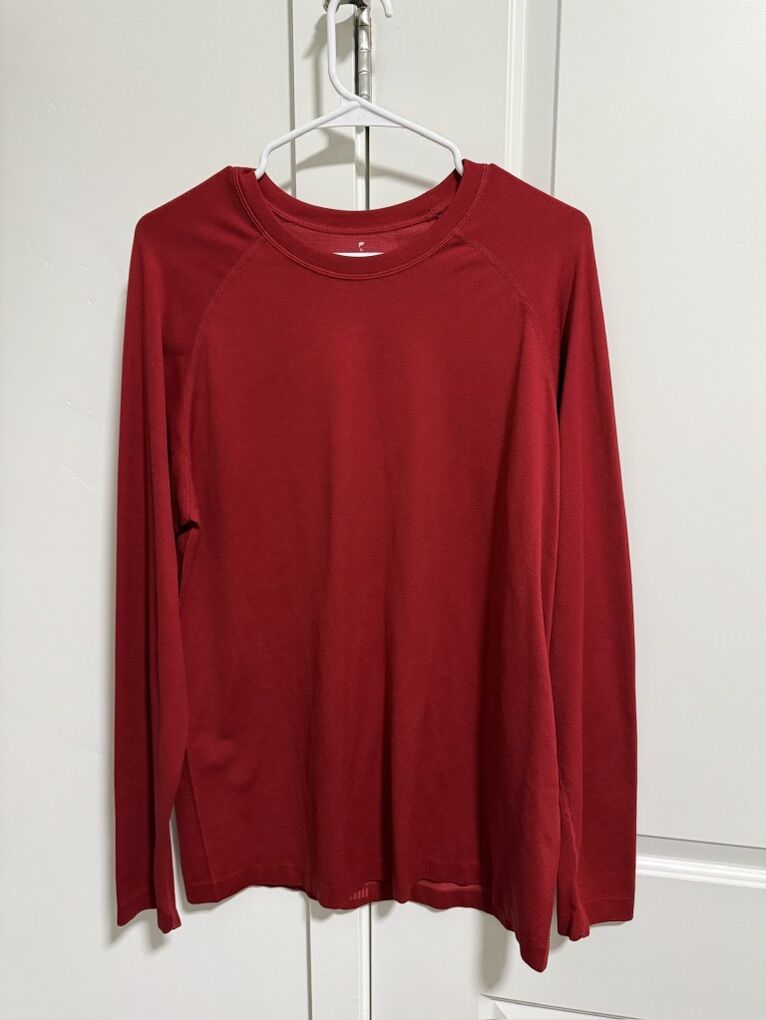 Fabletics Training Day Shirts XL