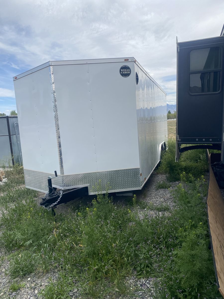 2024 wells cargo fast track 8.5x20