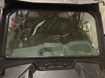 GLass Windshield For RZr