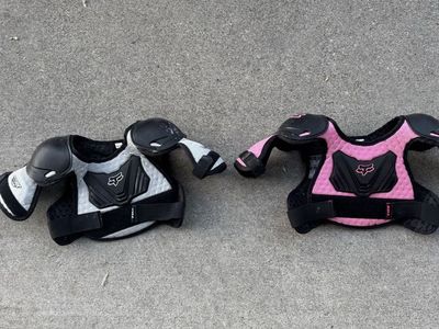 Fox youth chest guards