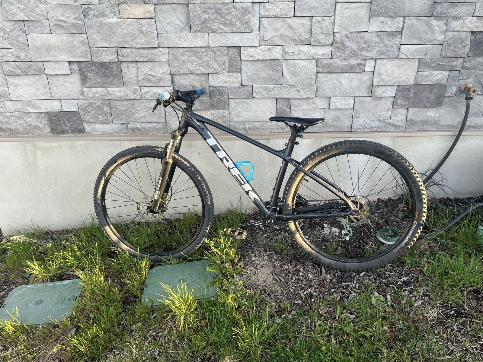 2023 Trek Marlin 5