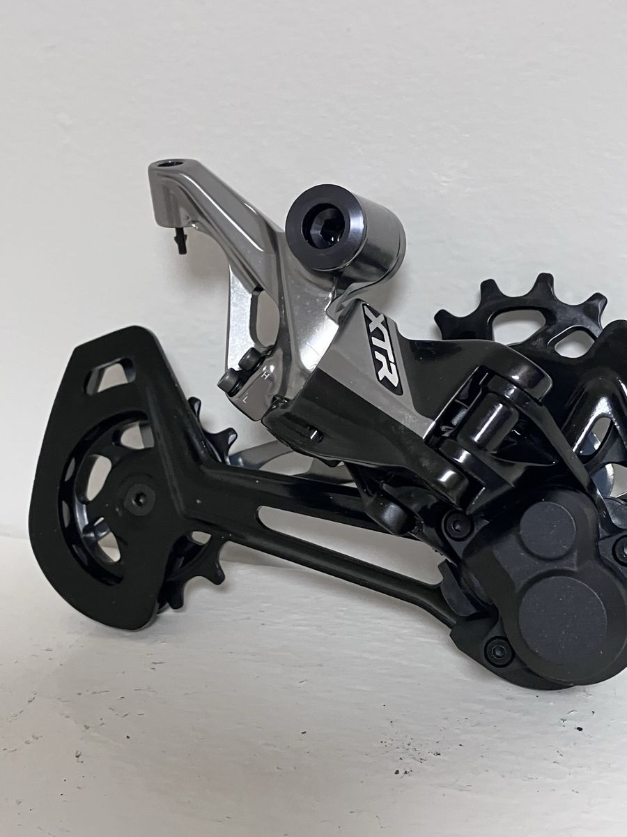 Shimano XTR M9100 Shadow RD+ Rear Derailleur 12-Speed SGS Long Cage MTB