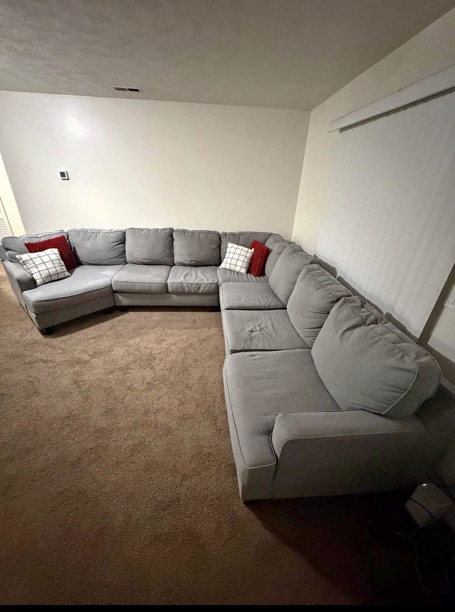 Large Grey Fabric Sectional With Tons Of Seating