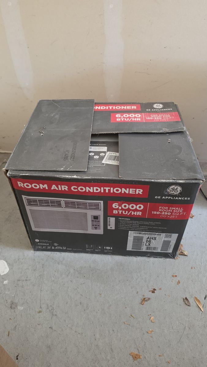 GE Small Room Window Air Conditioner , Remote Included ( 115-Volt , 6000-BTU )