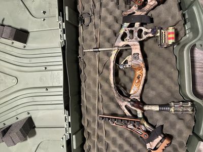 Hoyt Powertec XT 1000 75th Anniversary Hunting Bow